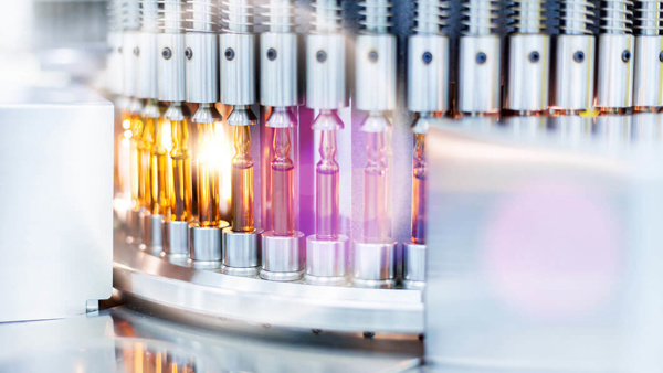 Optical control quality of vials, pharma factory.